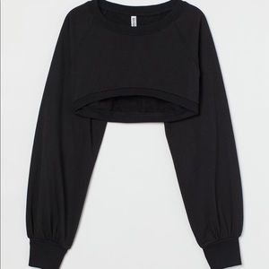 NWT H&M Black Cropped Sweatshirt